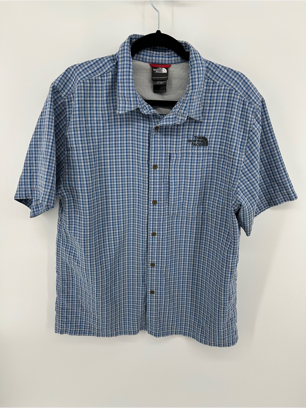The North Face Men's Light Blue Plaid Short-Sleeve Button-Down Shirt
